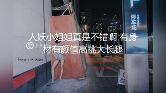 这少妇尿尿的姿势有点特别 喜欢扎着马步尿尿