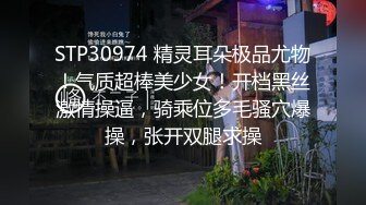 良家小少妇全程露脸激情大秀，骚起来真是没谁了，各种骚浪动作诱惑狼友，大号道具抽插骚穴浪叫呻吟真刺激