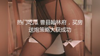 [MP4/ 890M] 乖乖的大奶少女给大哥撸起大鸡巴挨草，无套插入骚穴，配合小哥多体位蹂躏抽插