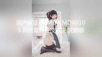 【vincentxxbb】媚黑骚婊人妻性感小骚货，沉迷黑鬼的大屌 小巧的身材被大老黑抱起来操，肉棒直接捅到子宫了 ！ (3)