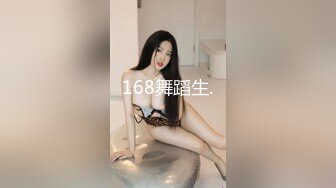 阳了之后约个大学生妹妹在她家天台滋润。女盆友：哥哥舒服吗，你喜欢我吗嘿嘿   男：舒服！