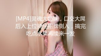 漂亮学霸小姐姐