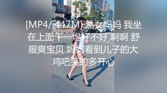 露脸骚美女自慰潮吹完还不过瘾忍不住找以往炮友又来一发无套内射中出性欲怎么那么强国语中字