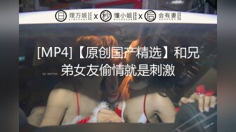 【猎奇稀缺大开眼界】2023杭州车展超颜车模展厅风采 女神级车模AI去衣 高科技再现女神为止一面 (1)