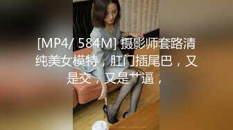 夏季美少女聚集地戏水游泳馆女士间内部真实高清偸拍妹子洗逼洗的仔细牛仔短裤美眉的阴毛好性感