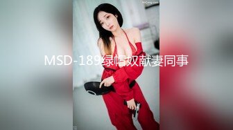 騷氣少婦戶外車震雙人啪啪大秀性感灰絲 舔硬JJ上位抽插自己動淫語騷話 一直呻吟很是誘惑不要錯過