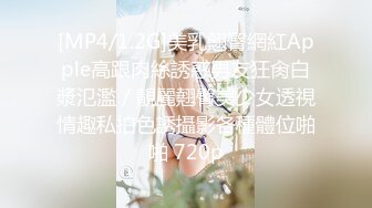 【吃葡萄不吐葡萄皮】大叔找熟女技师服务，脱下裤子打飞机，撩起裙子拔下内裤，摸摸搞搞69姿势口交